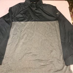 Mens Nike golf pullover